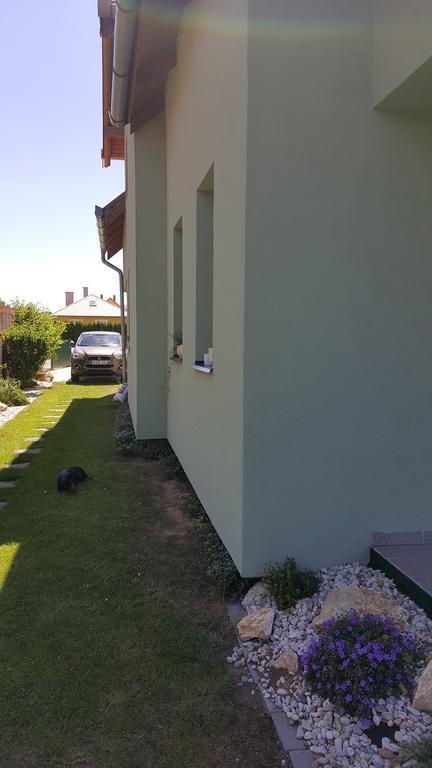 Apartman Nora Ii. Buk Exterior photo